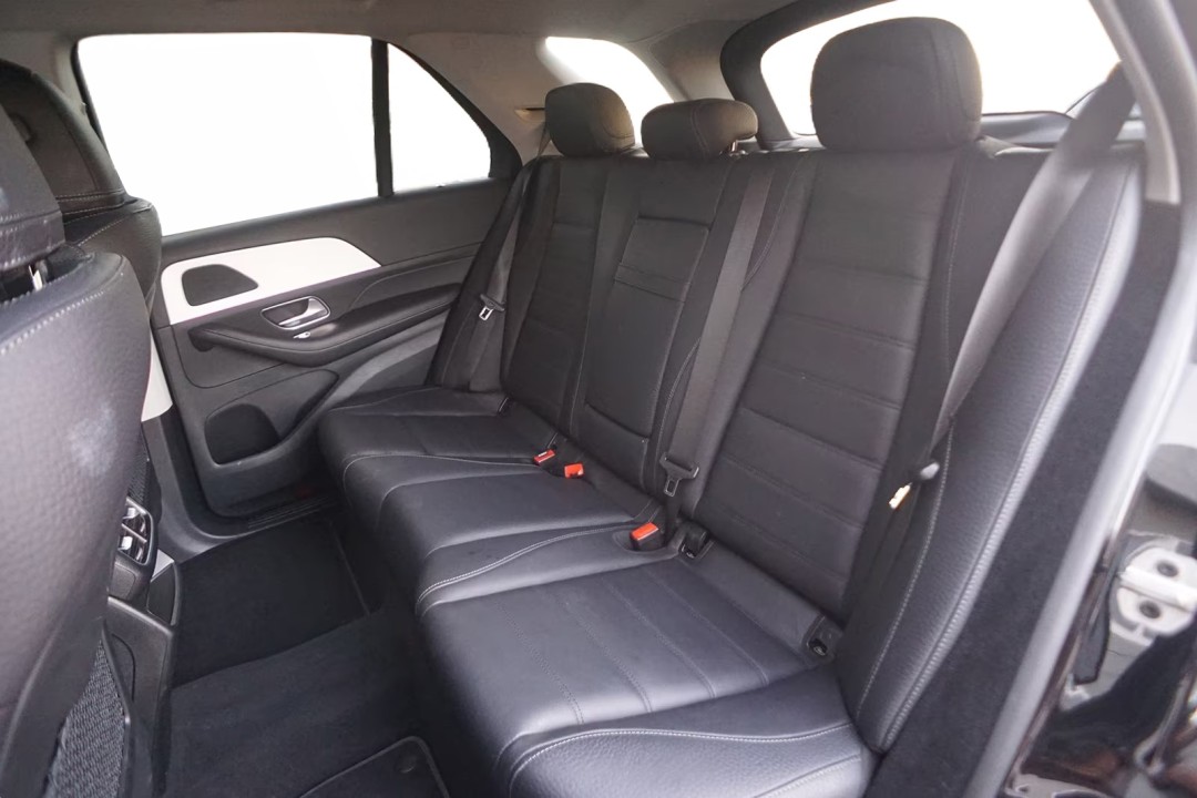 Mercedes-Benz GLE 300d 4MATIC - foto 11