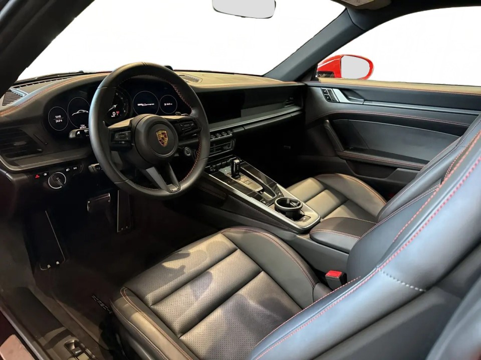 Porsche 911 Carrera - foto 14