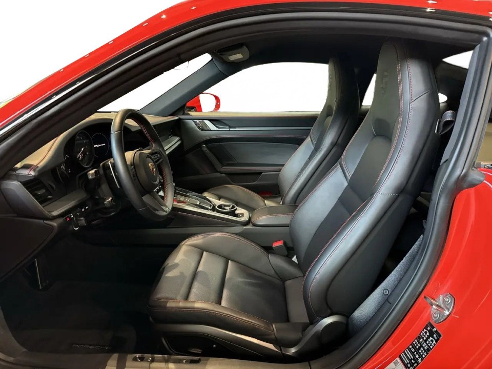 Porsche 911 Carrera - foto 15