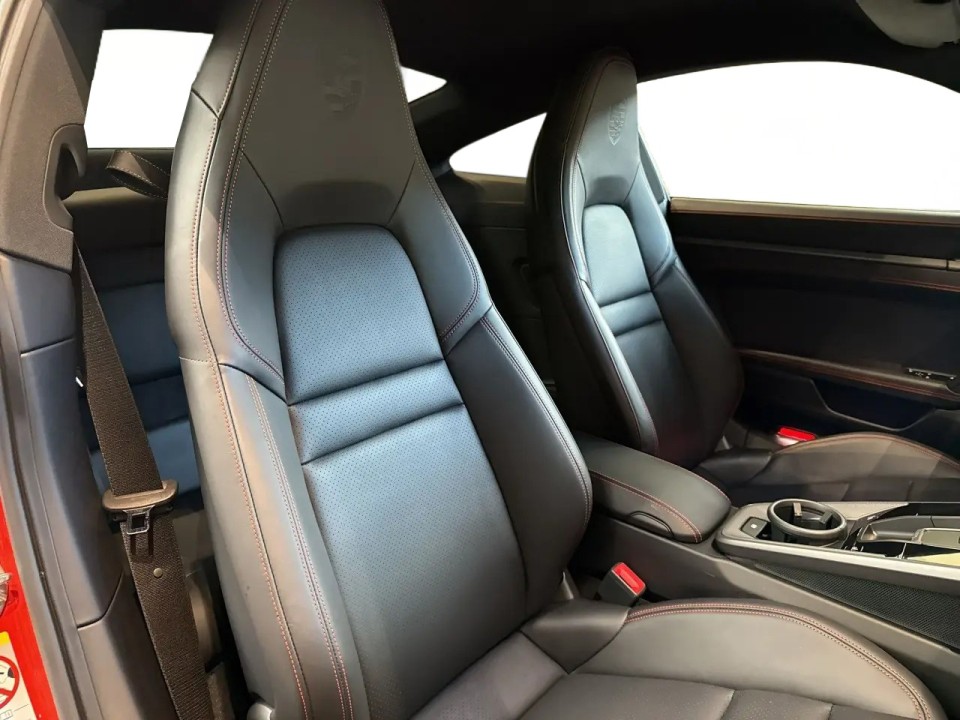 Porsche 911 Carrera - foto 23