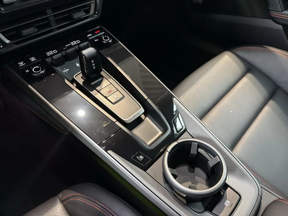 Porsche 911 Carrera - foto 19