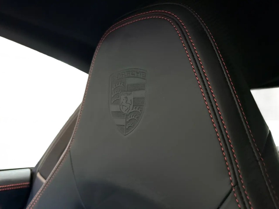 Porsche 911 Carrera - foto 24