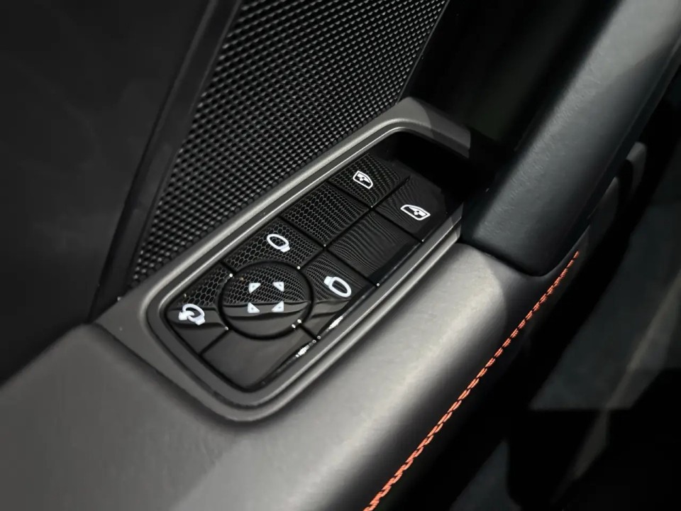 Porsche 911 Carrera - foto 27