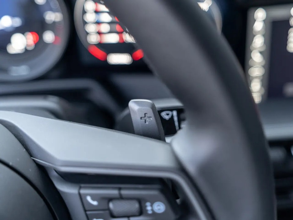 Porsche 911 Carrera 4S - foto 15