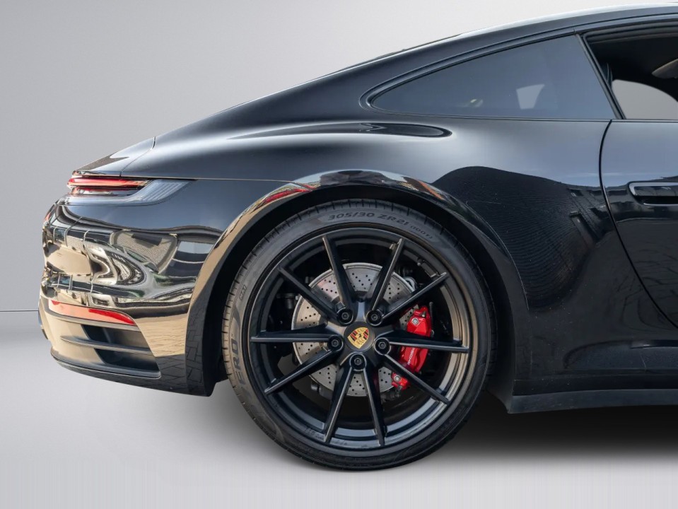 Porsche 911 Carrera 4S - foto 35