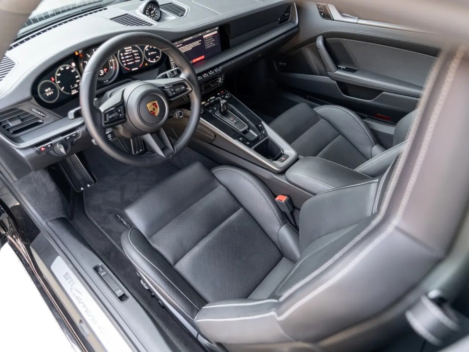 Porsche 911 Carrera 4S - foto 8