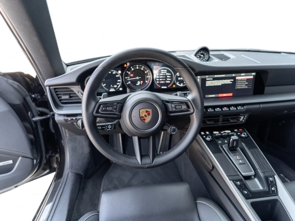 Porsche 911 Carrera 4S - foto 6