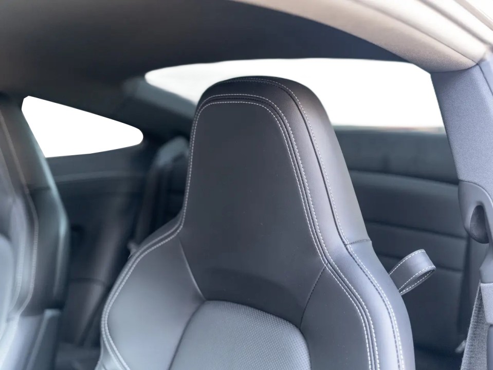 Porsche 911 Carrera 4S - foto 20