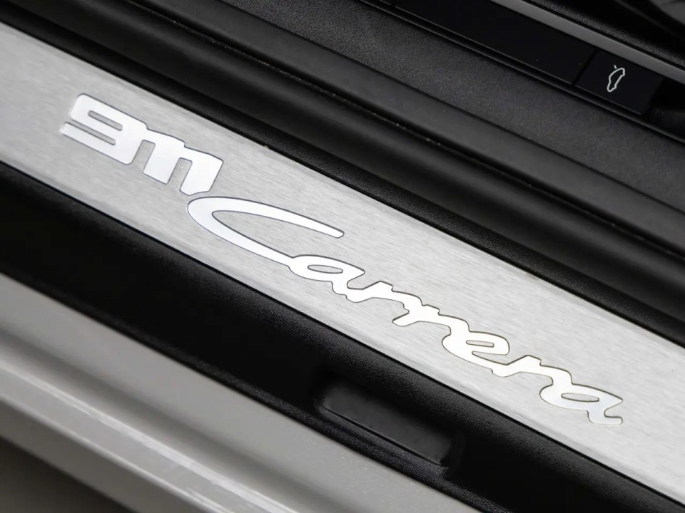 Porsche 911 Carrera - foto 22
