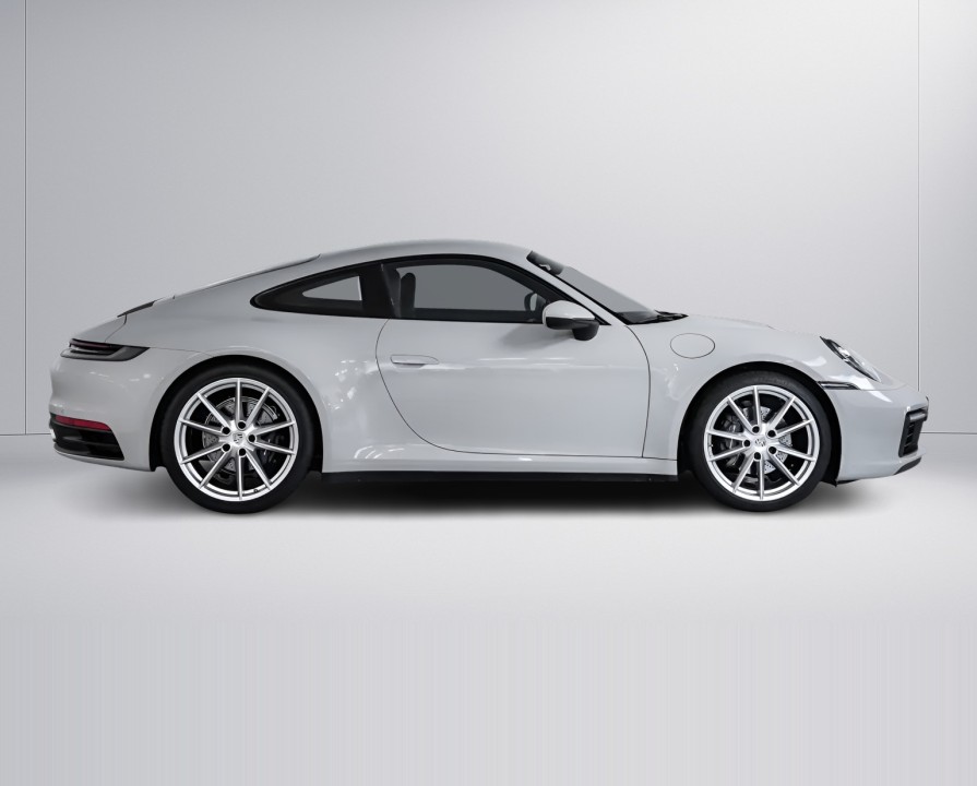 Porsche 911 Carrera (2)