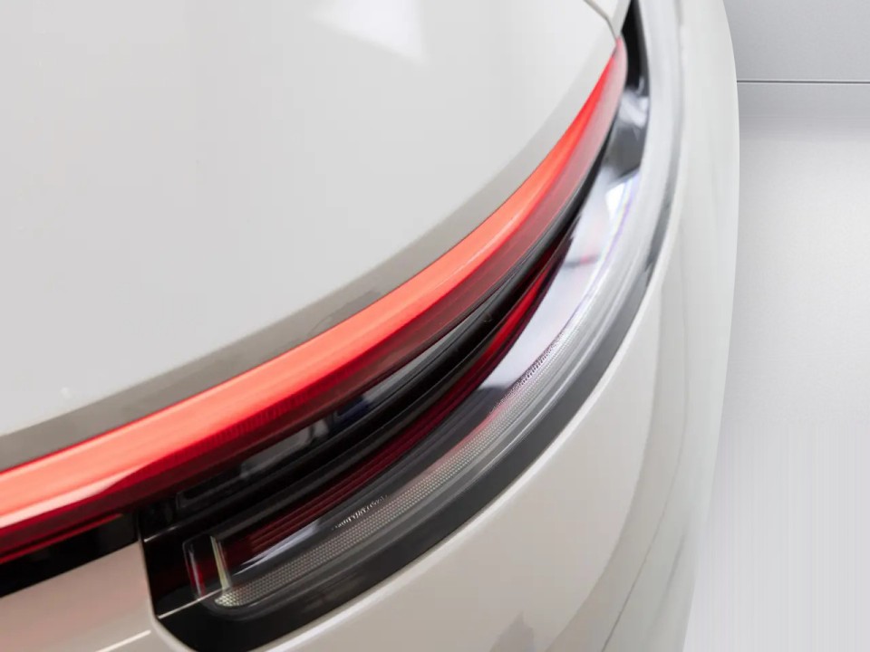 Porsche 911 Carrera - foto 28