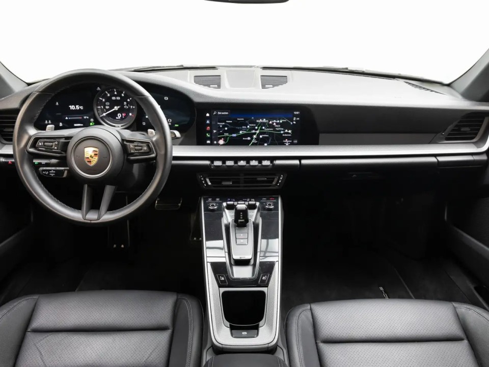 Porsche 911 Carrera - foto 11