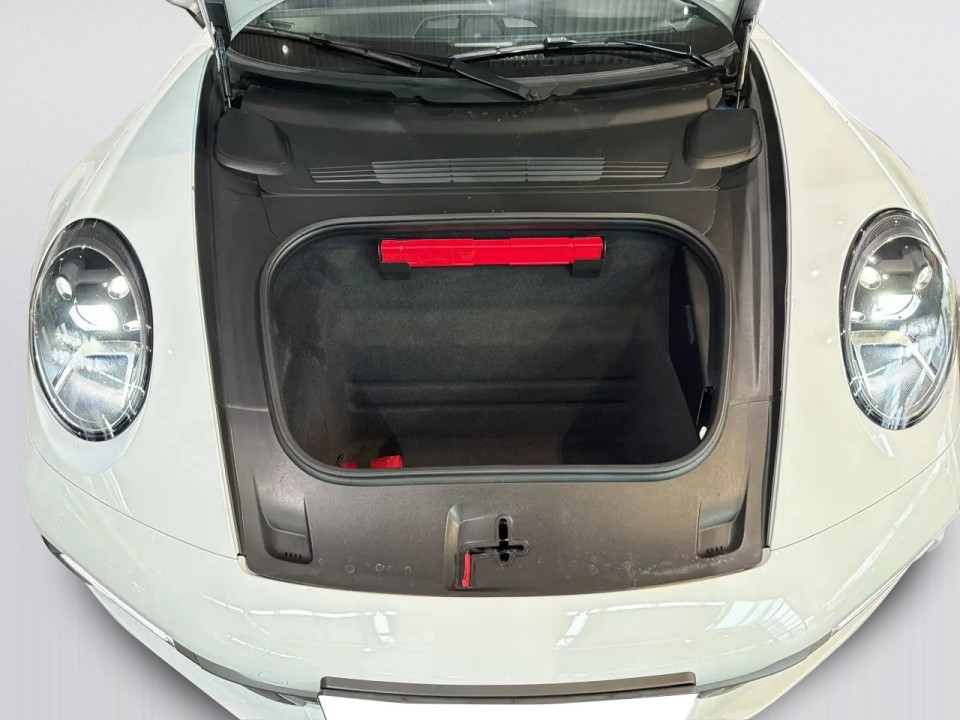 Porsche 911 Carrera - foto 24