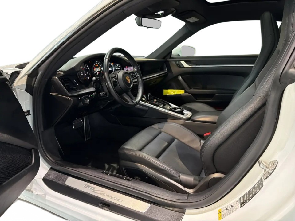 Porsche 911 Carrera - foto 9