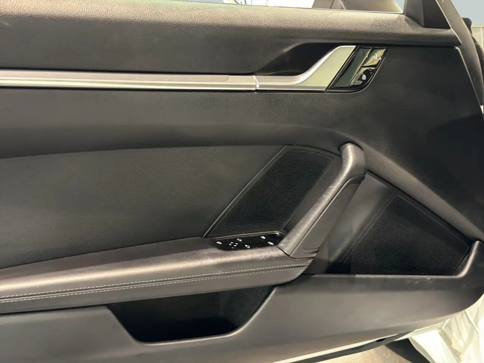 Porsche 911 Carrera - foto 19