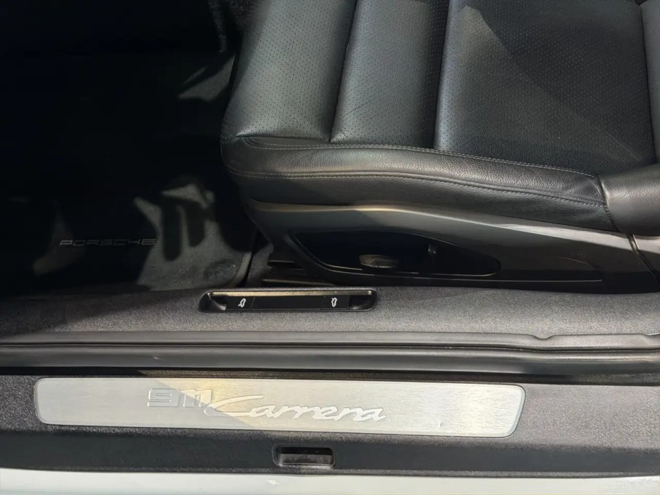 Porsche 911 Carrera - foto 18