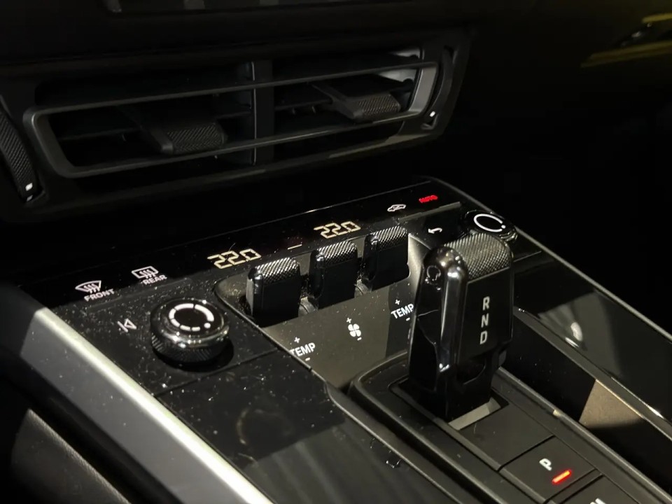 Porsche 911 Carrera - foto 12