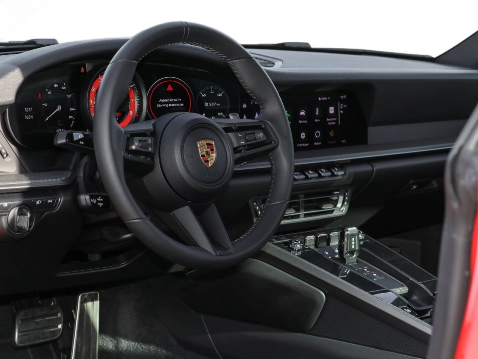 Porsche 911 Carrera - foto 10