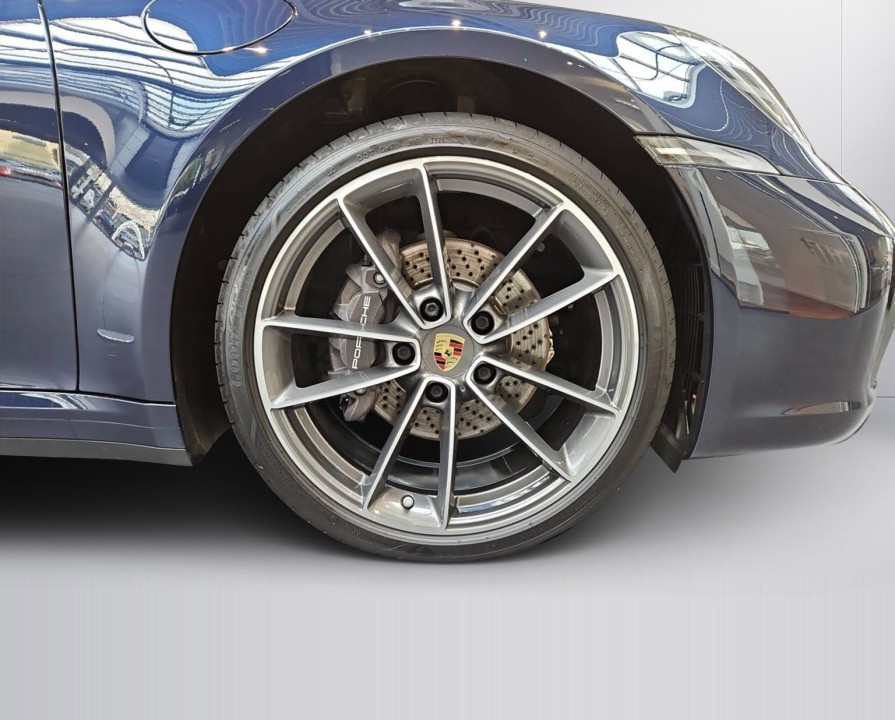 Porsche 911 Carrera Cabriolet - foto 26