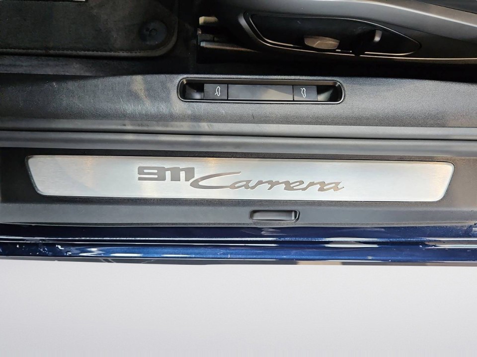 Porsche 911 Carrera Cabriolet - foto 22