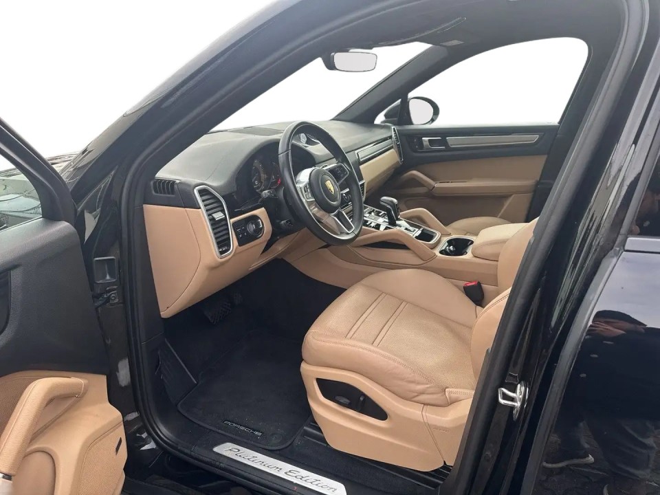 Porsche Cayenne Coupe E-Hybrid - foto 7