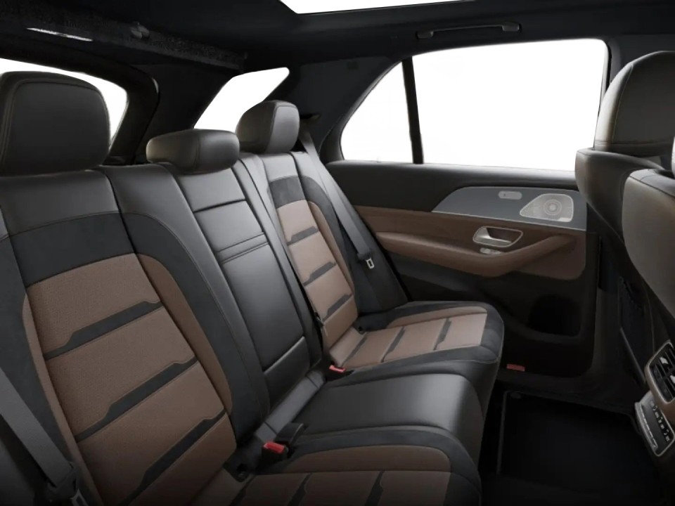 Mercedes-Benz GLE AMG 53 4MATIC+ - foto 12