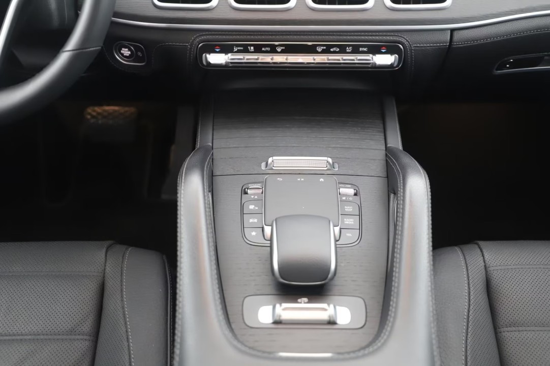 Mercedes-Benz GLE 450 4MATIC AMG Line - foto 9