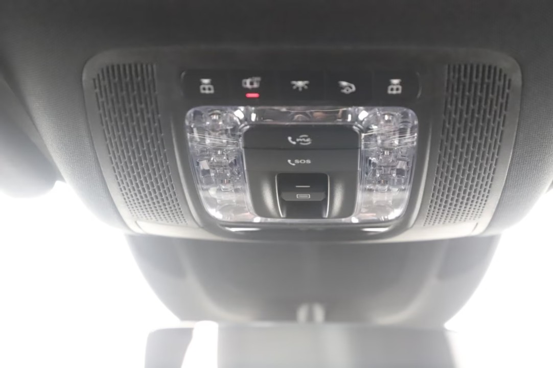 Mercedes-Benz GLE 450 4MATIC AMG Line - foto 12