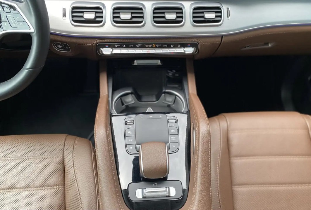 Mercedes-Benz GLE 450d 4MATIC AMG Line - foto 11