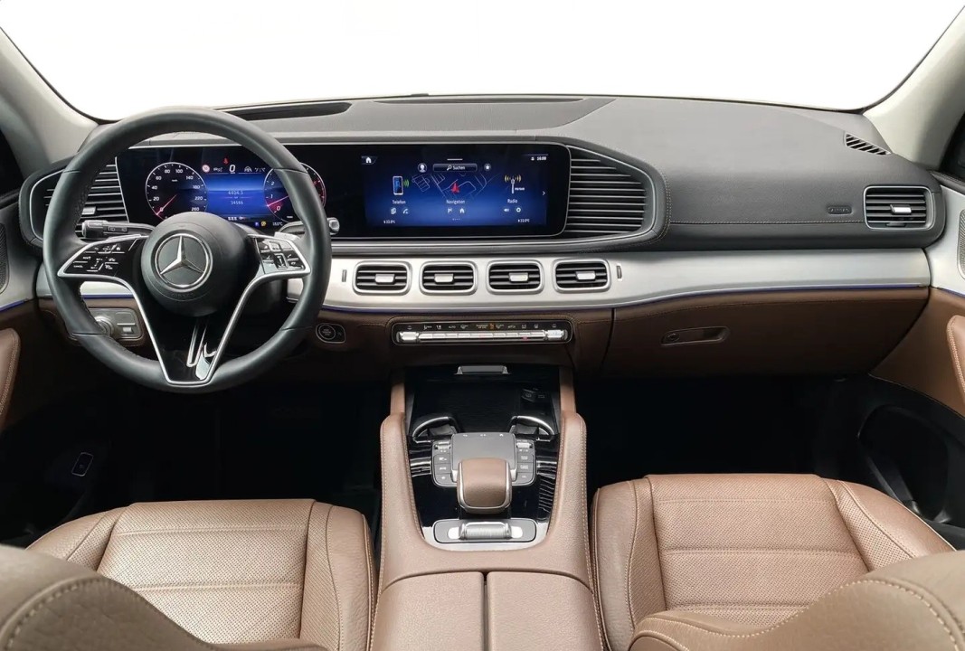 Mercedes-Benz GLE 450d 4MATIC AMG Line - foto 9