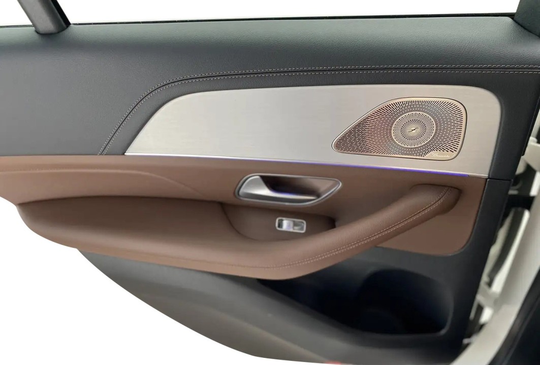 Mercedes-Benz GLE 450d 4MATIC AMG Line - foto 14