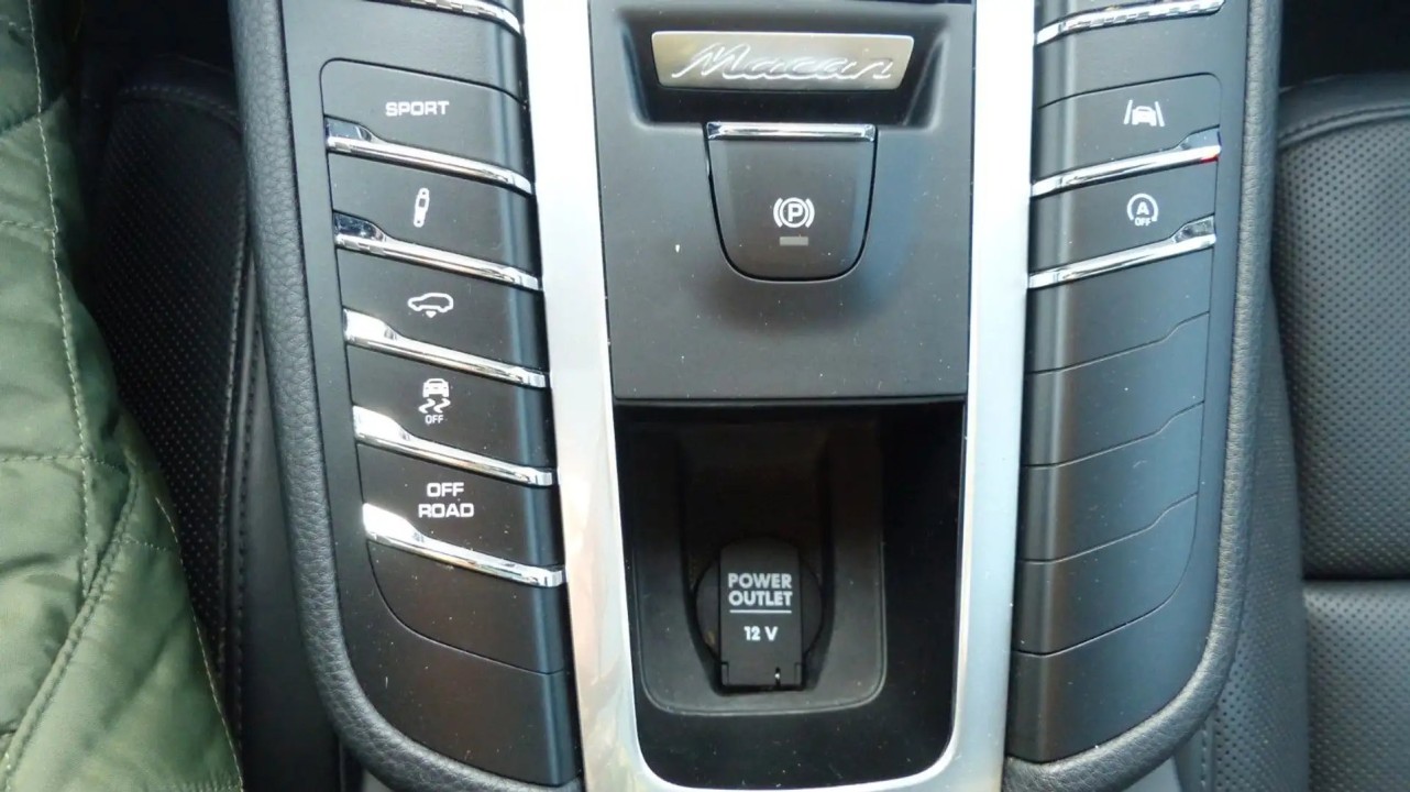 Porsche Macan - foto 14