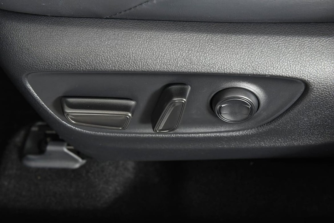 Toyota RAV4 HEV AWD GR Sport - foto 15