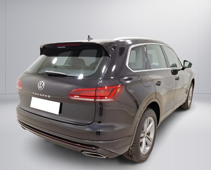Volkswagen Touareg V6 TDI R-Line (3)
