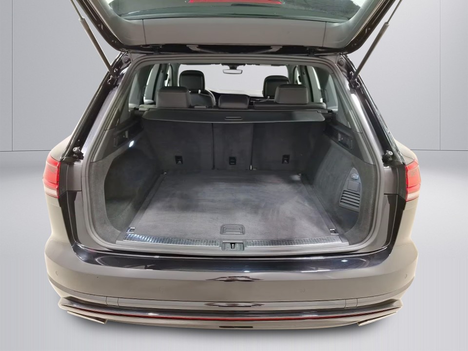 Volkswagen Touareg V6 TDI R-Line - foto 19