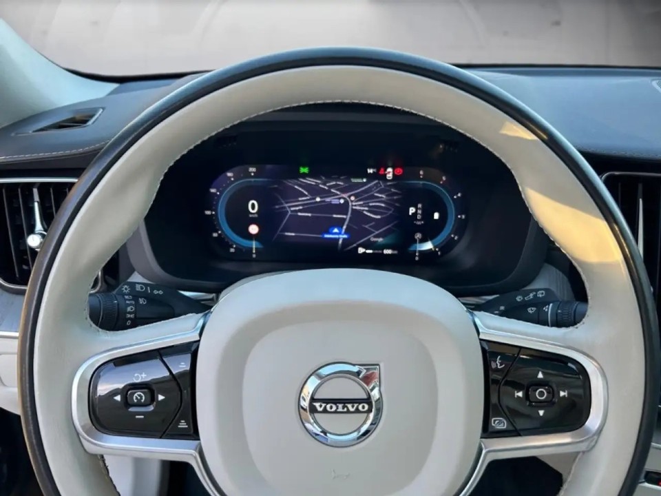 Volvo XC 60 B5 AWD Ultimate Bright - foto 7