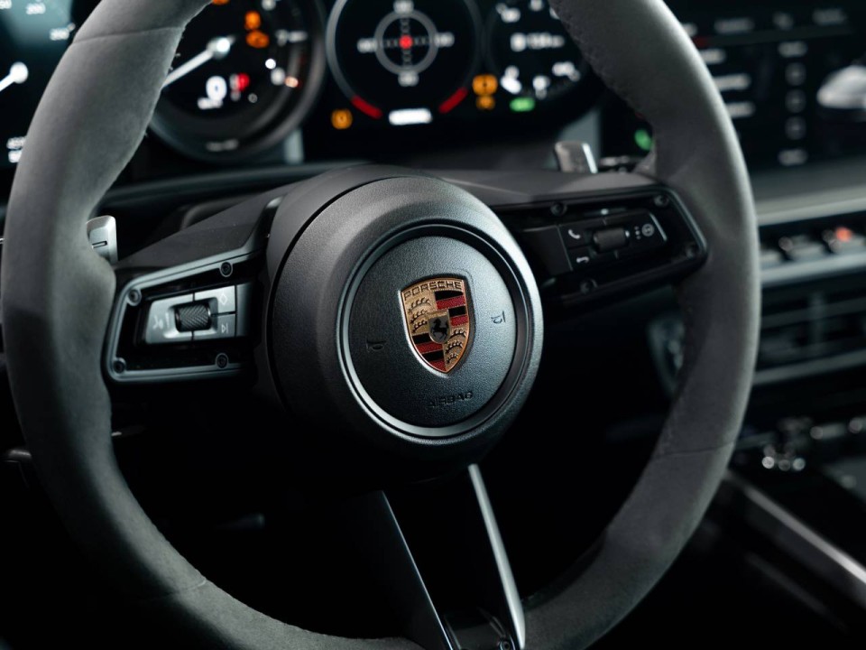 Porsche 911 Carrera - foto 14