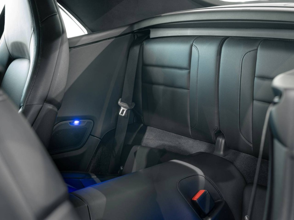 Porsche 911 Carrera - foto 9