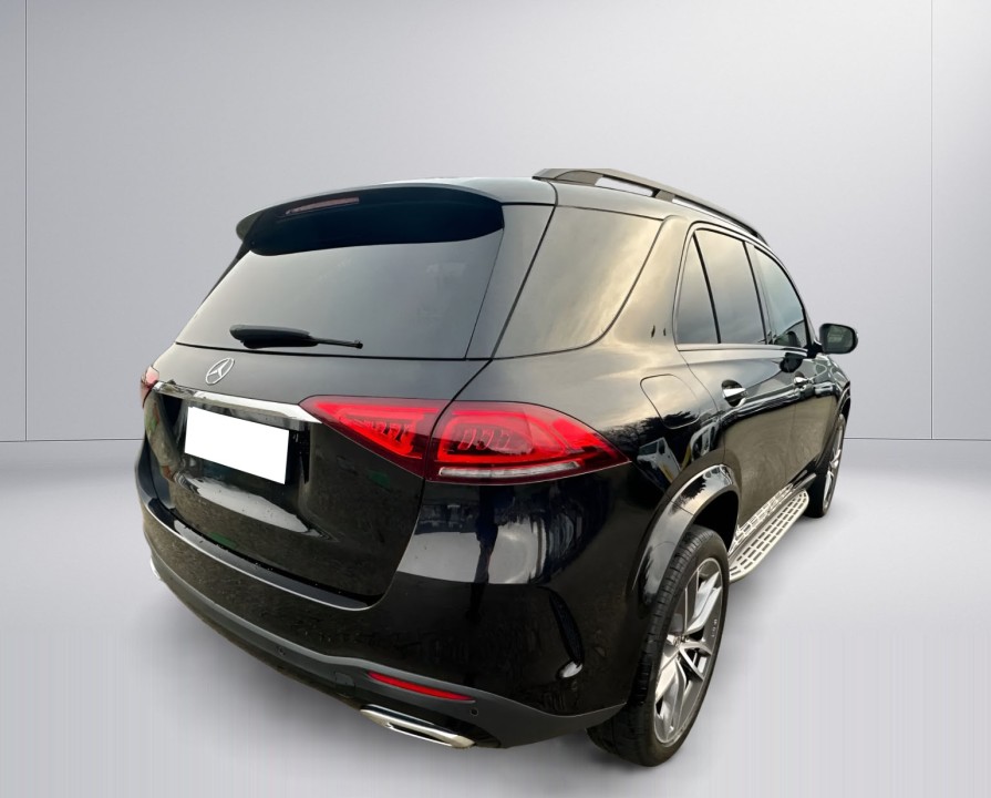 Mercedes-Benz GLE 400d 4MATIC AMG (3)