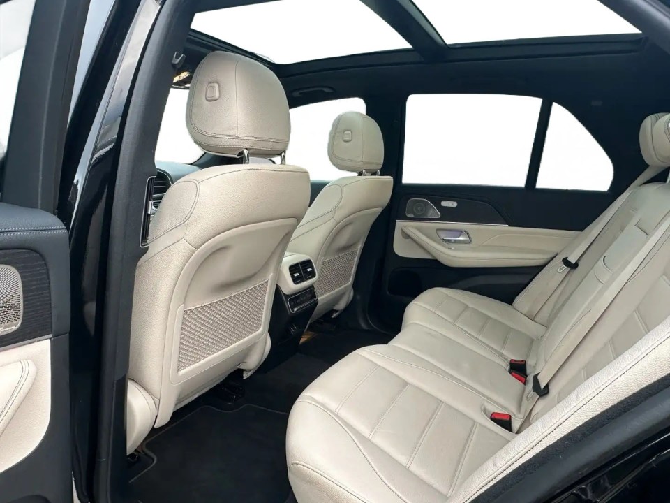 Mercedes-Benz GLE 400d 4MATIC AMG - foto 14