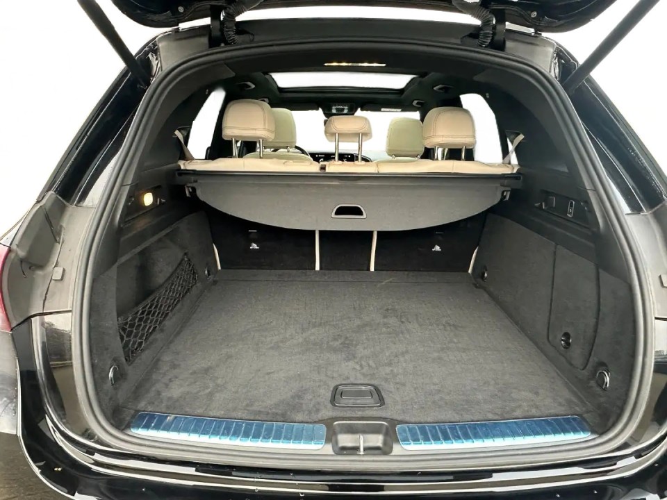 Mercedes-Benz GLE 400d 4MATIC AMG - foto 15