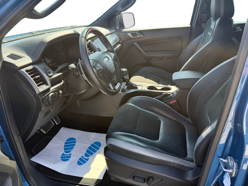 Ford Raptor - foto 9