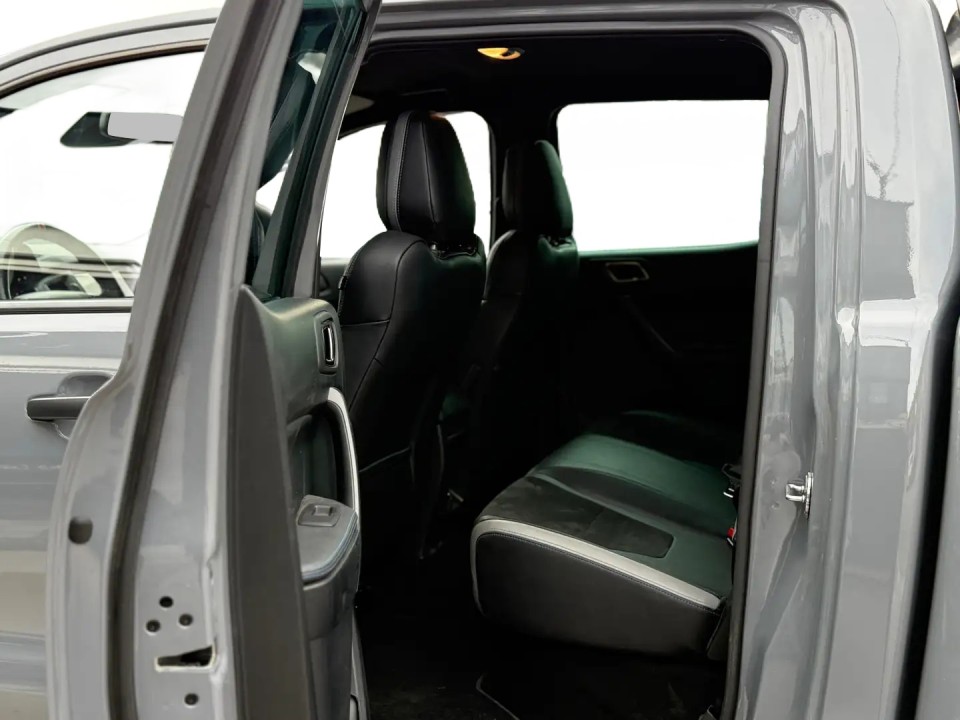 Ford Ranger Raptor - foto 12