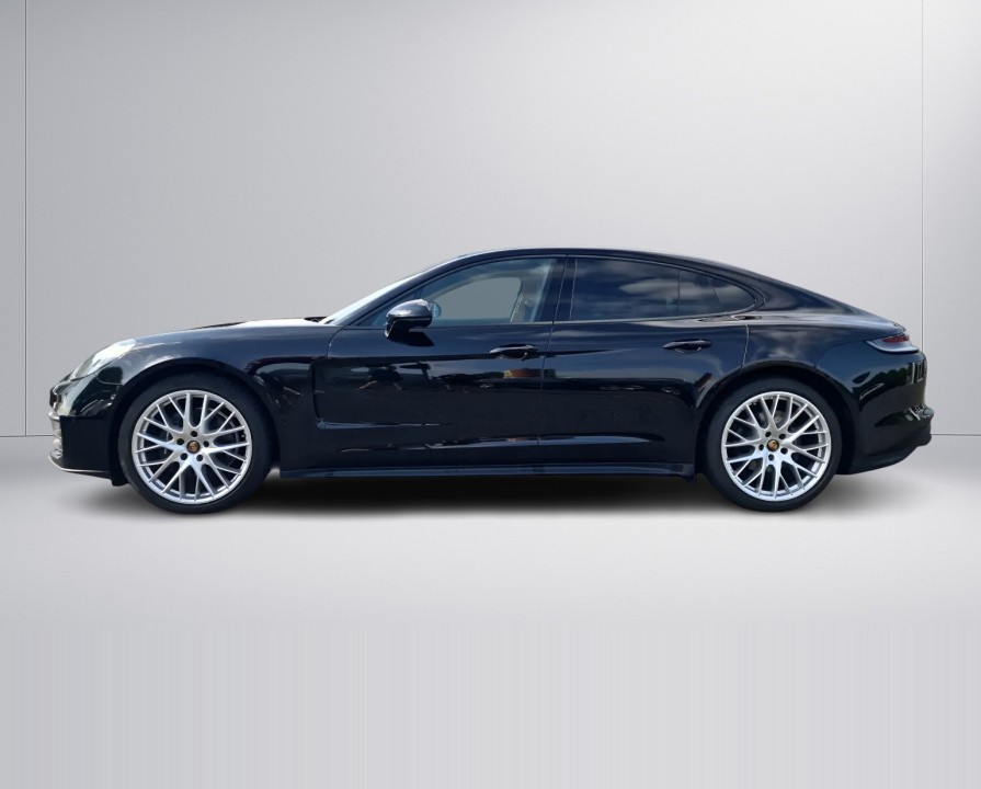 Porsche Panamera 4 (4)