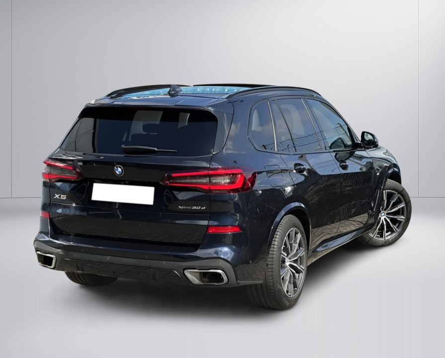 BMW X5 xDrive30d M-Sport (4)