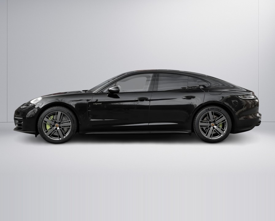 Porsche Panamera 4 E-Hybrid Platinum Edition (2)