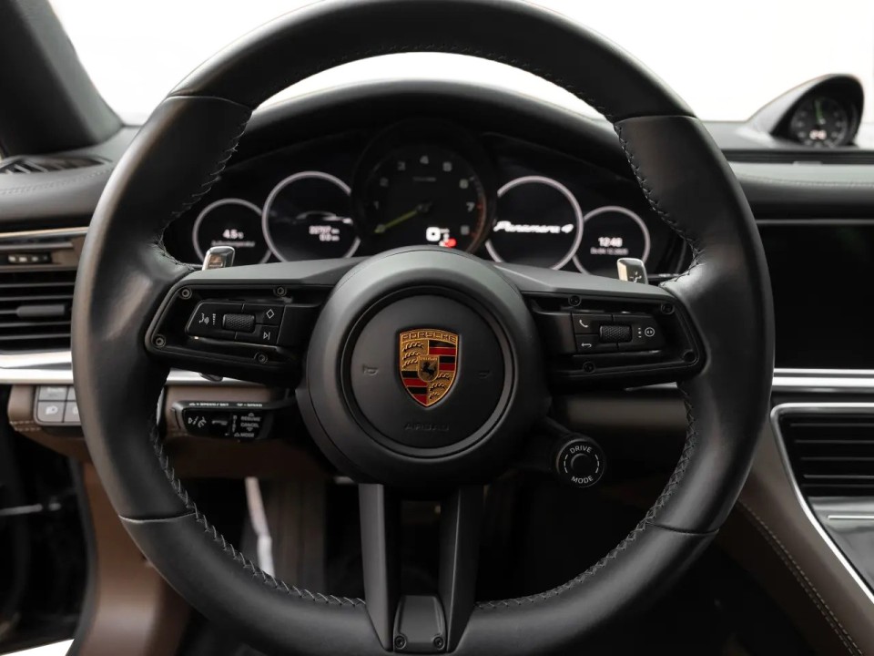 Porsche Panamera 4 E-Hybrid Platinum Edition - foto 6