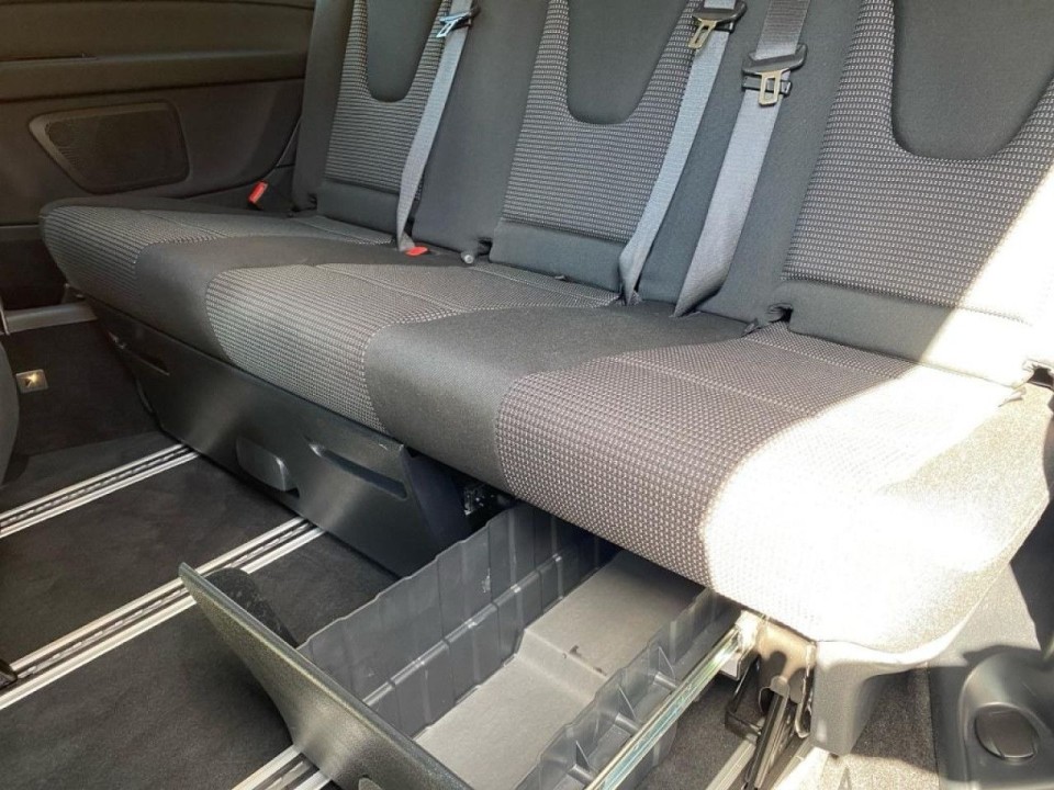 Mercedes-Benz V 220d Edition Long (5)