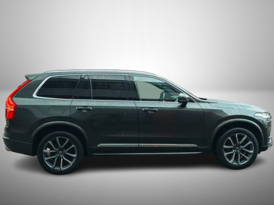 Volvo XC 90 D5 AWD Inscription (2)