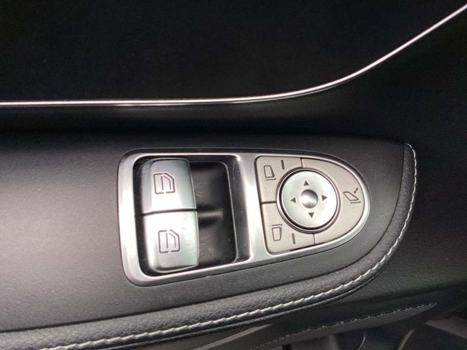 Mercedes-Benz V 300 CDI - foto 16